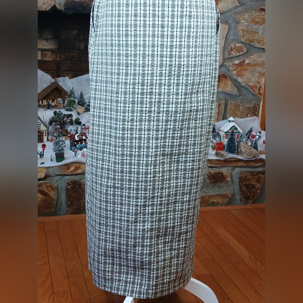 ๐ Bobbie Brooks Elegant Black, White, Cream Checkered Dress Small - Picture 10 of 10